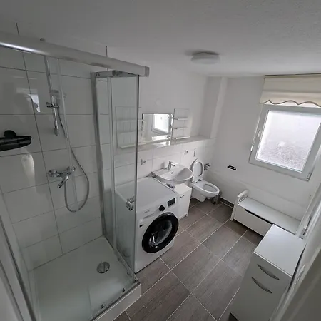 2 Apartment *